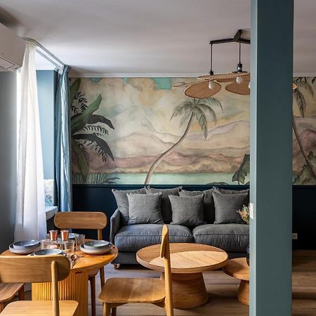 The Blue Nature Suite Downtown Montmartre Paris Exterior photo