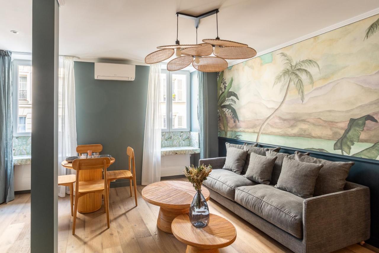 The Blue Nature Suite Downtown Montmartre Paris Exterior photo