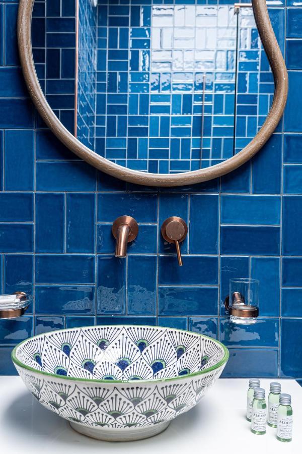 The Blue Nature Suite Downtown Montmartre Paris Exterior photo